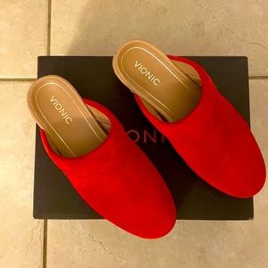 Vionic Mules - Just in Time For the Holidays